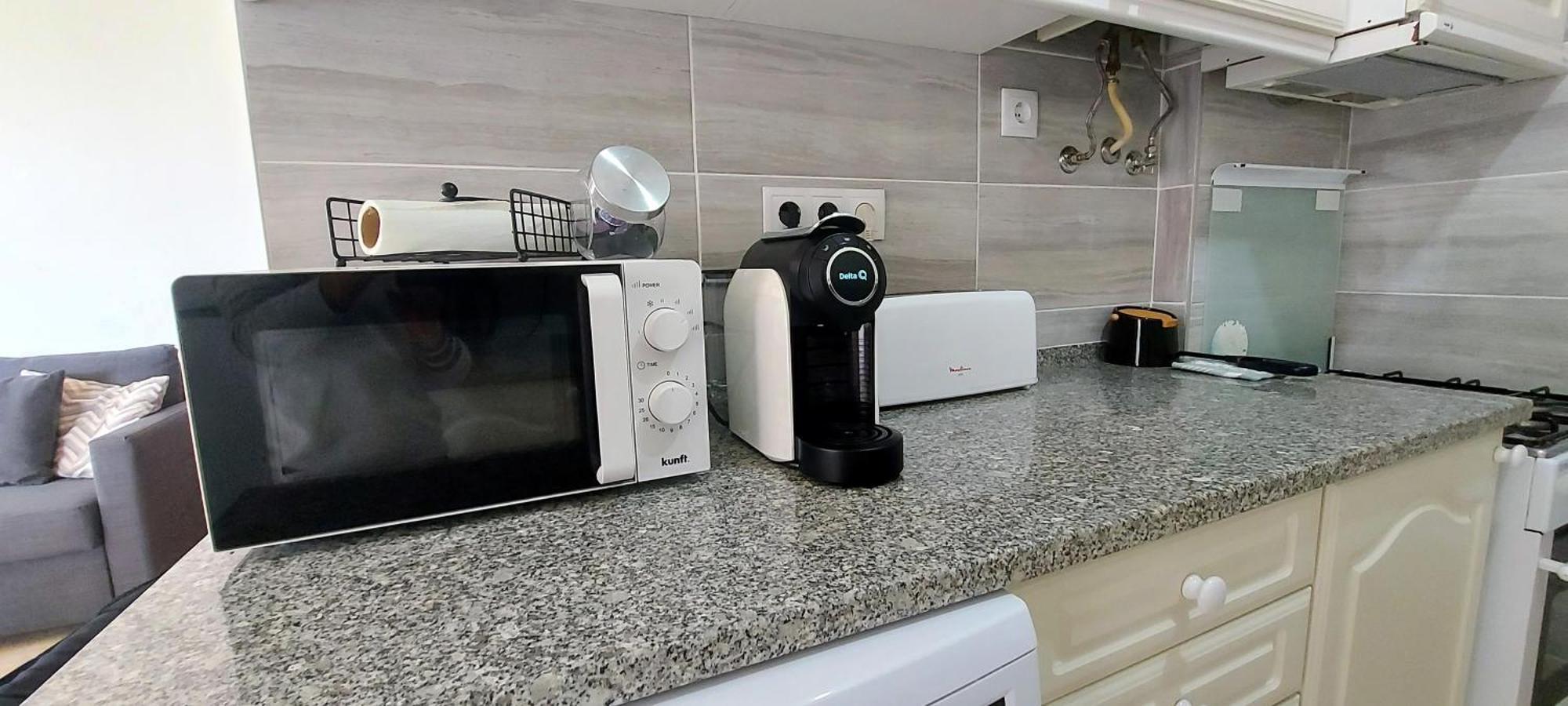 Sunset View Flat Apartment อัลเจซูร์ ภายนอก รูปภาพ
