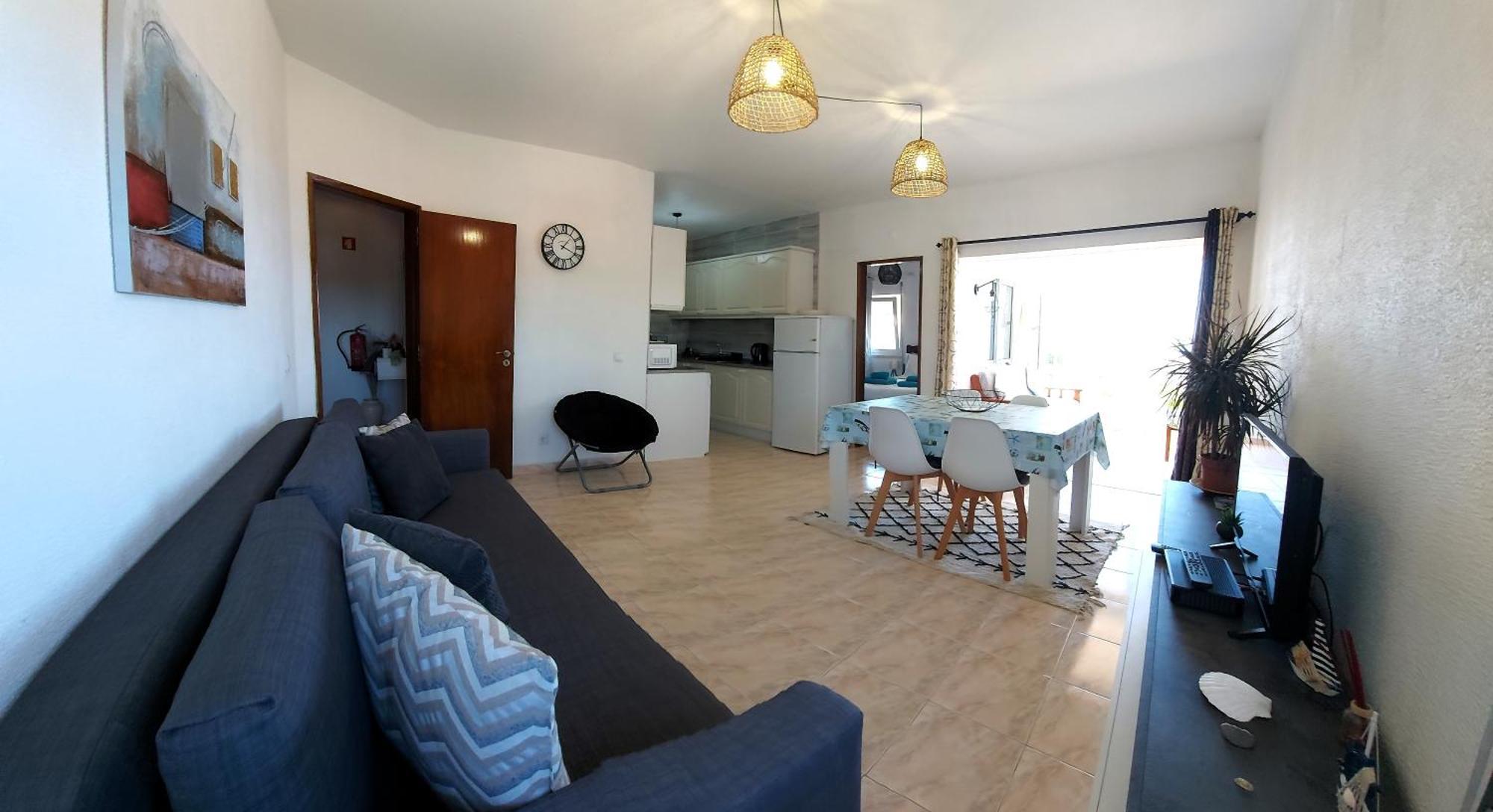 Sunset View Flat Apartment อัลเจซูร์ ภายนอก รูปภาพ